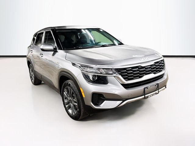 2023 Kia Seltos LX in Steel Gray — front three-quarter view